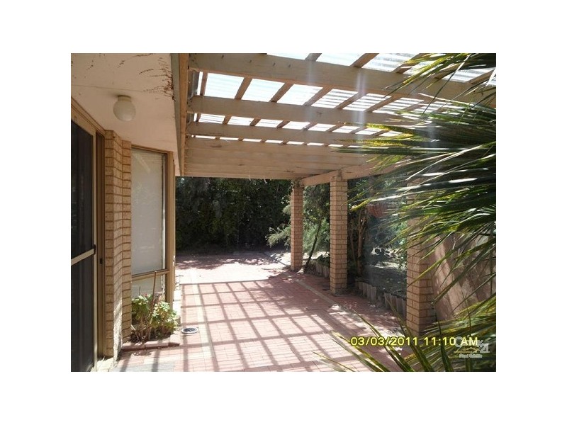 24 McCormick Street, Warnbro WA 6169