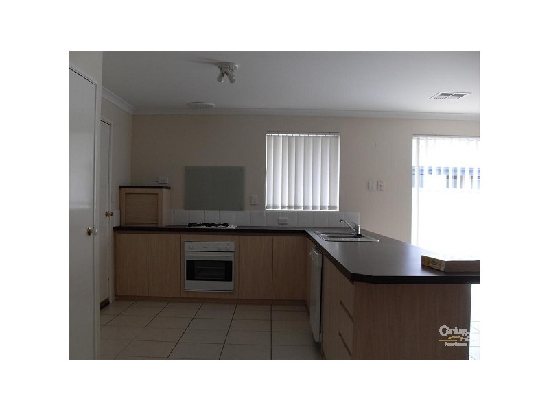 13 Pimento Circle, Port Kennedy WA 6172