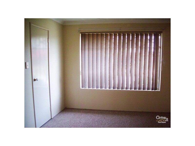 2/4 Marlo Place, Waikiki WA 6169