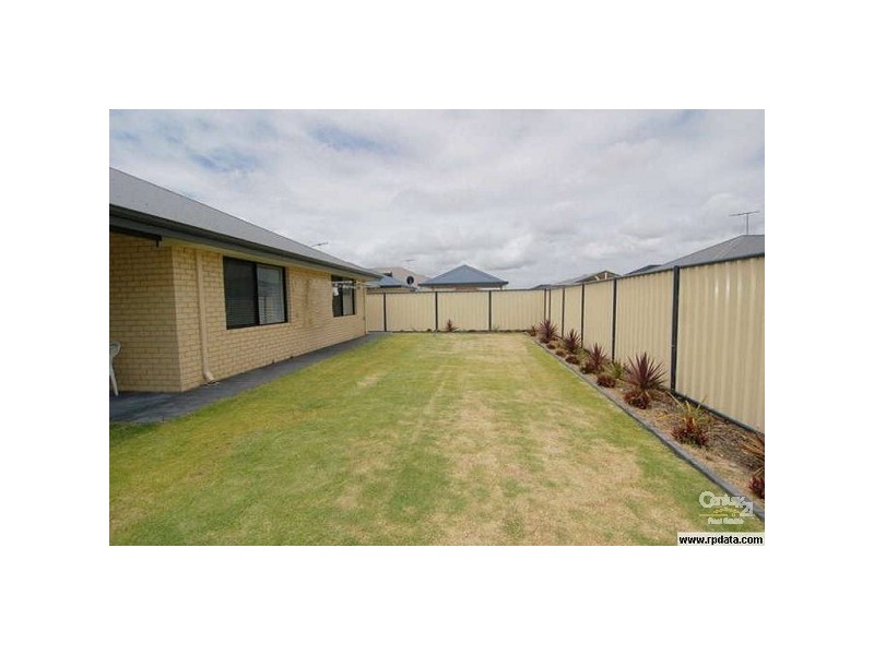 13 Cottesloe Crescent, Secret Harbour WA 6173