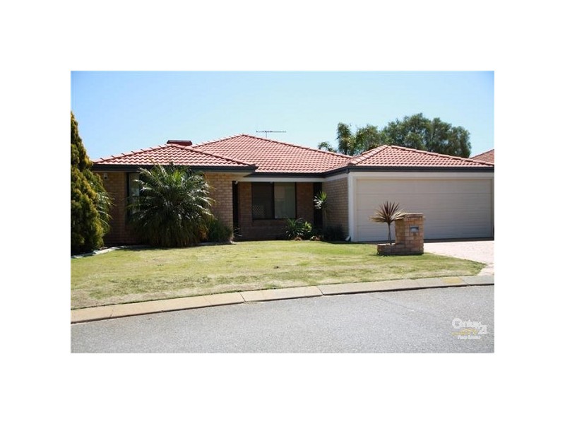 15 Dunlowe Loop, Warnbro WA 6169
