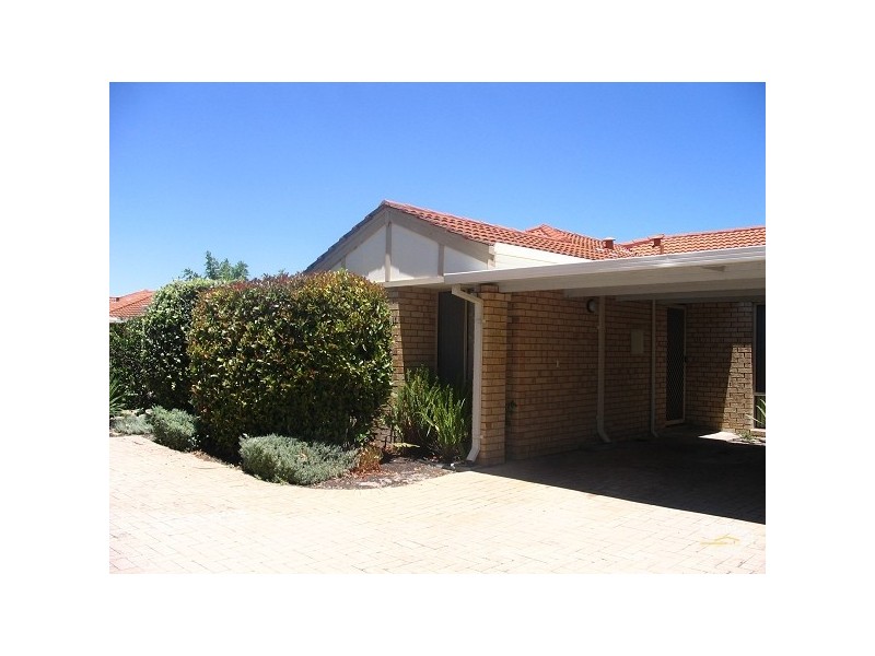 17/6 Hawkins Street, Rockingham WA 6168