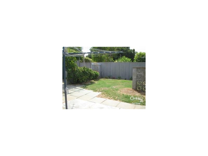 20B Shoalwater Road, Shoalwater WA 6169
