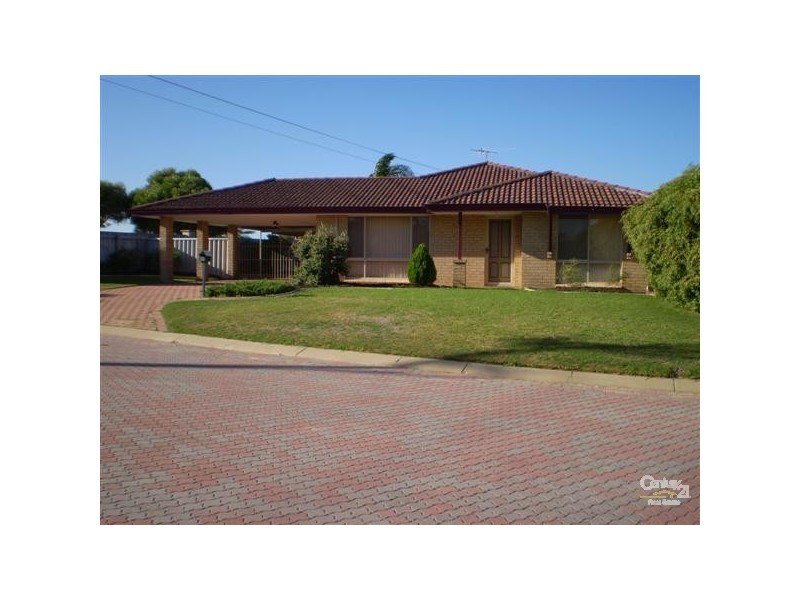 10 Narbonne Gardens, Port Kennedy WA 6172