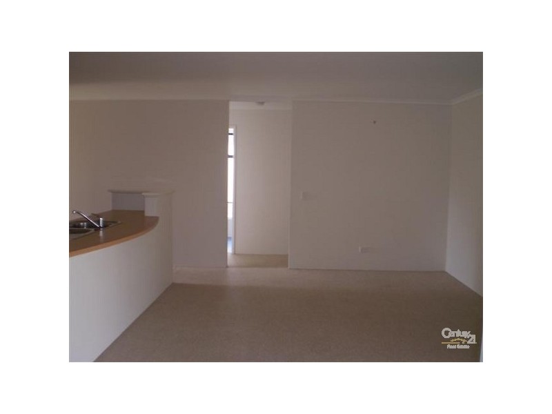 10 Jaubert Avenue, Secret Harbour WA 6173