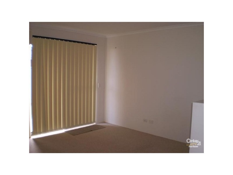 10 Jaubert Avenue, Secret Harbour WA 6173