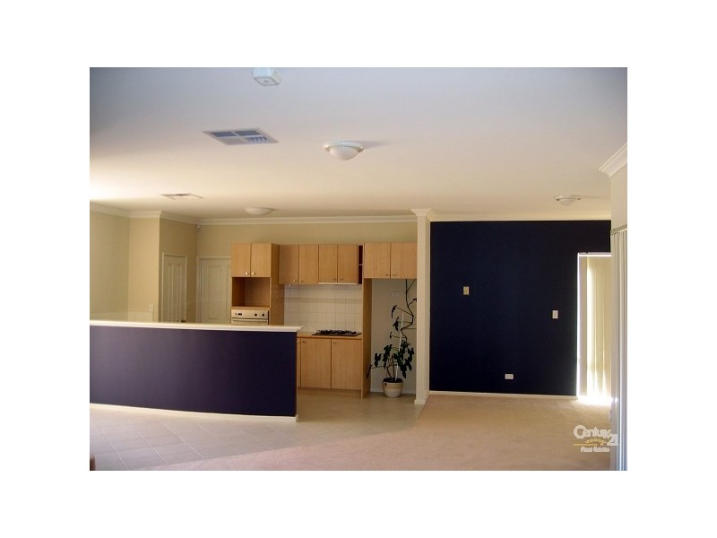 4 Wave Cove, Port Kennedy WA 6172