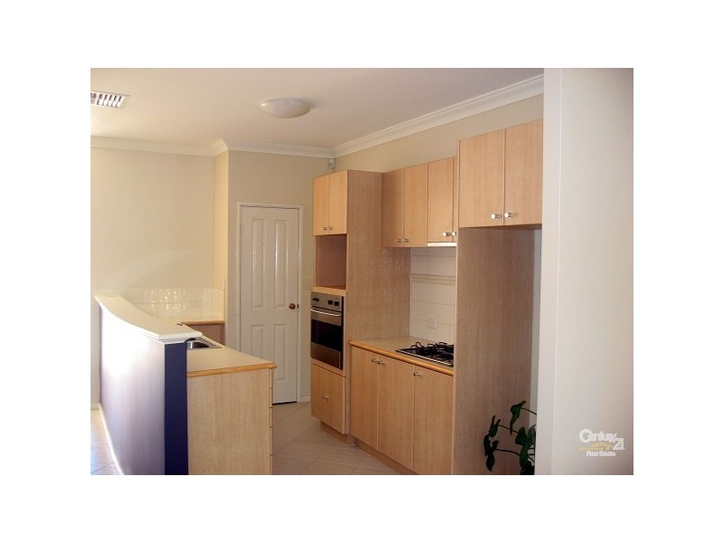 4 Wave Cove, Port Kennedy WA 6172