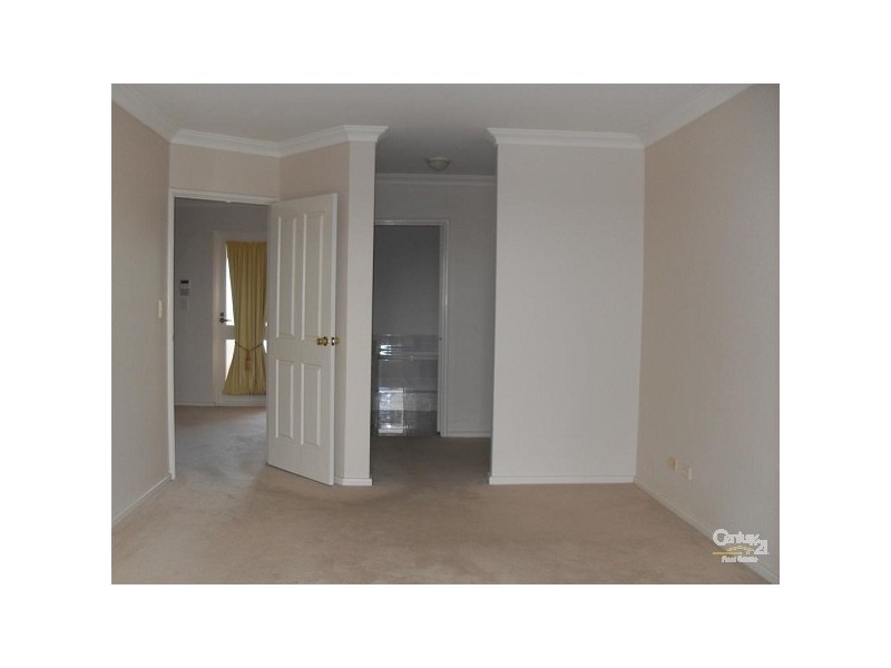 4 Wave Cove, Port Kennedy WA 6172