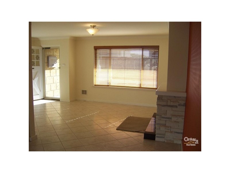 5 Short Street, Safety Bay WA 6169