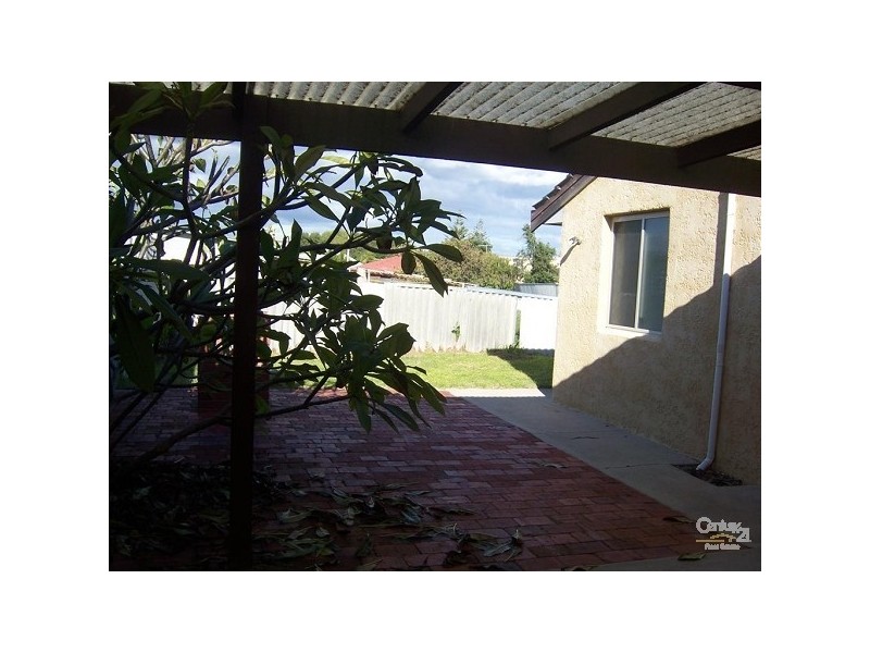 5 Short Street, Safety Bay WA 6169