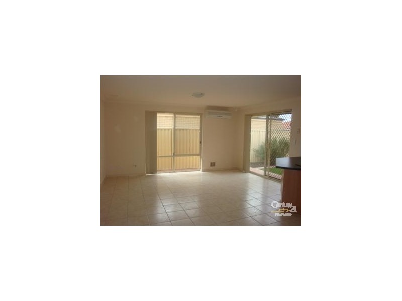 71 Montoro Parkway, Port Kennedy WA 6172