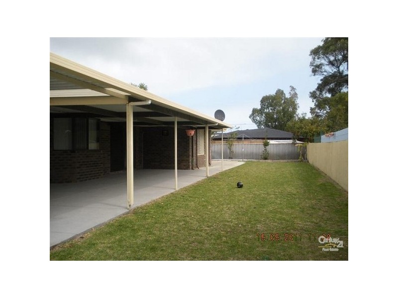 13 Mataitai Loop, Cooloongup WA 6168