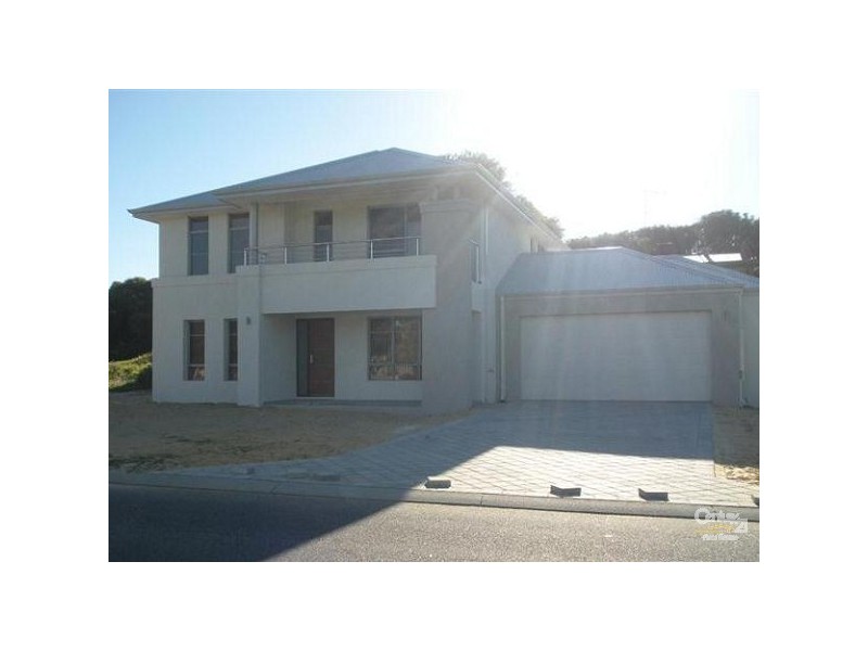 30 Fendam Street, Warnbro WA 6169