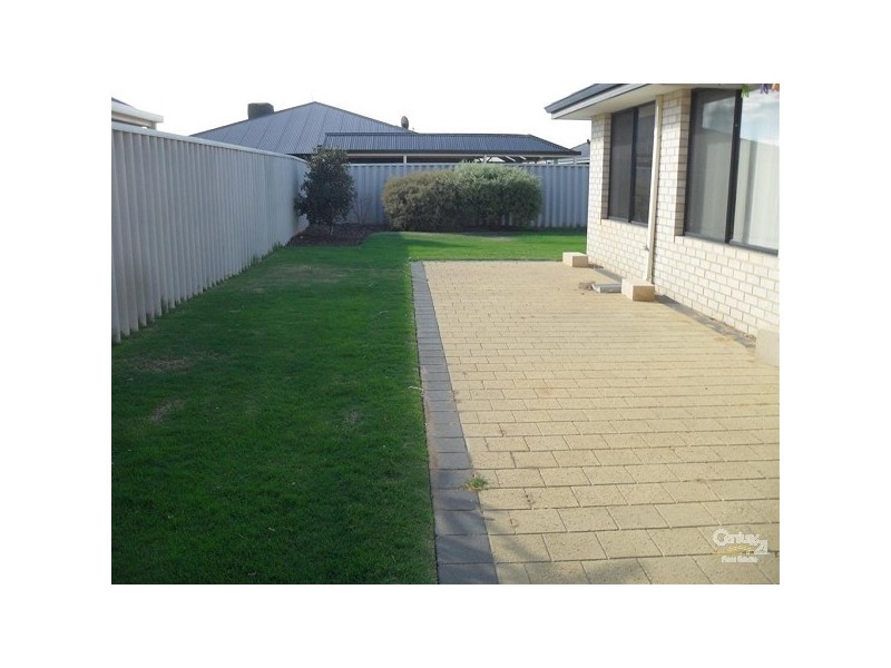 40 Toldeo Circuit, Port Kennedy WA 6172