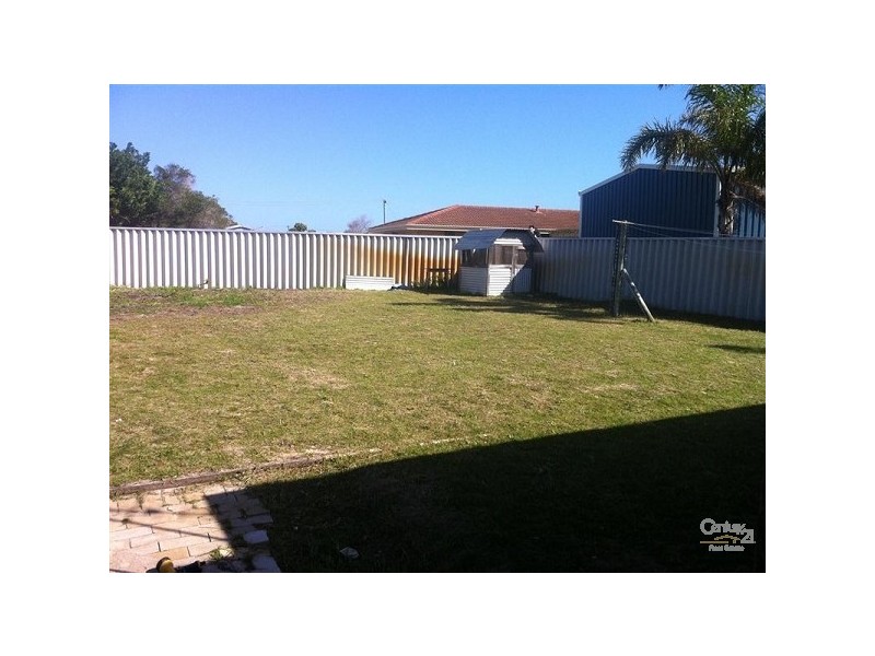 42 Kurrajong Road, Safety Bay WA 6169