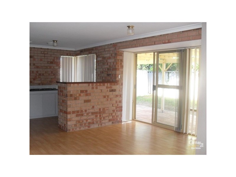 4 Macau Place, Warnbro WA 6169