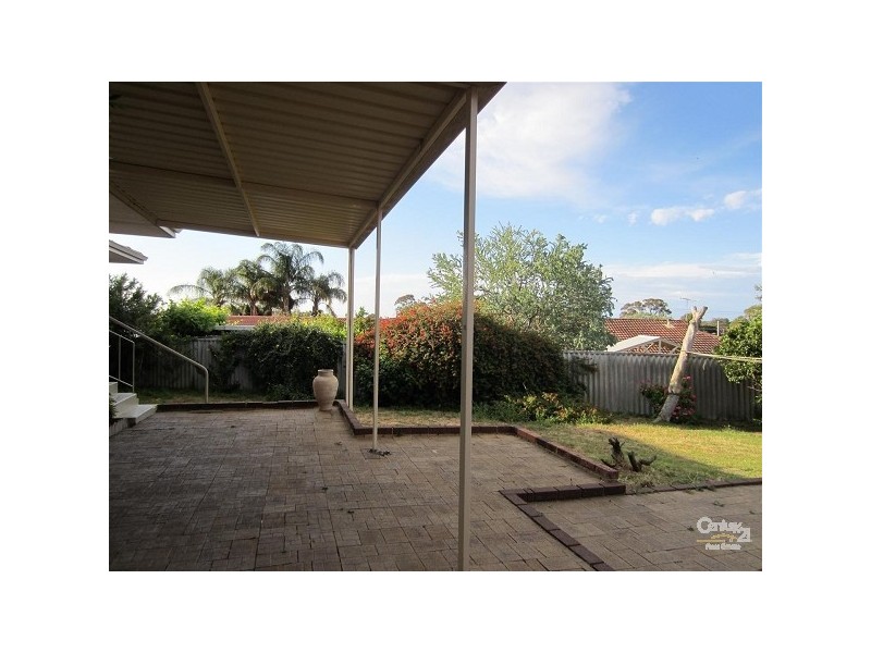 25 McKean Way, Parmelia WA 6167