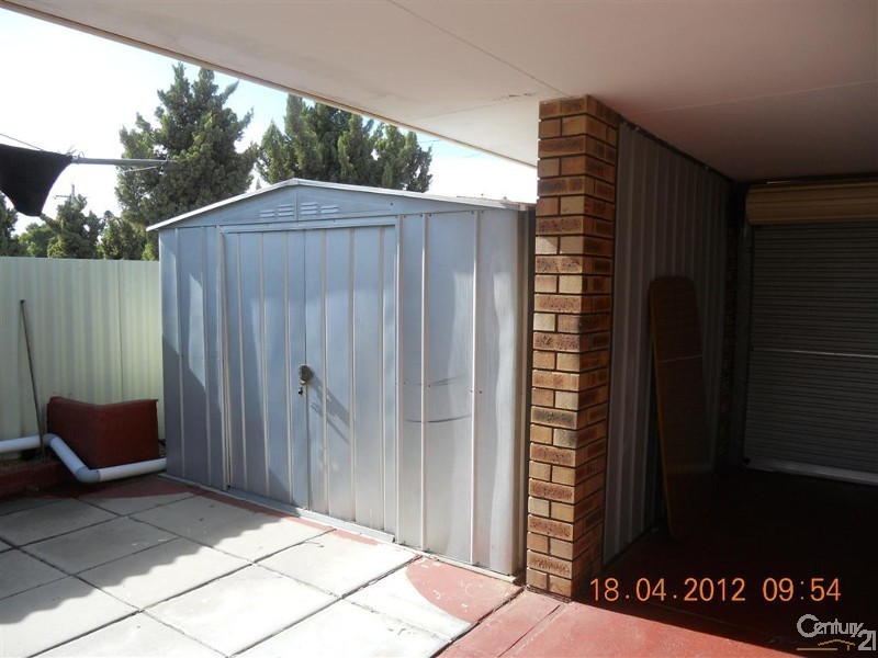 2/1B Barron Court, Rockingham WA 6168