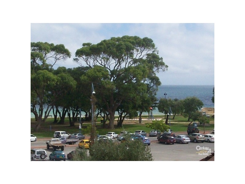 91/18-24 Kent Street, Rockingham WA 6168