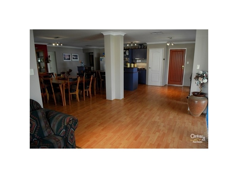 3 Berryessa Parkway, Secret Harbour WA 6173