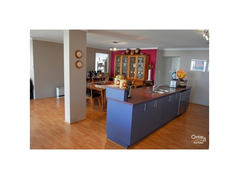 3 Berryessa Parkway, Secret Harbour WA 6173