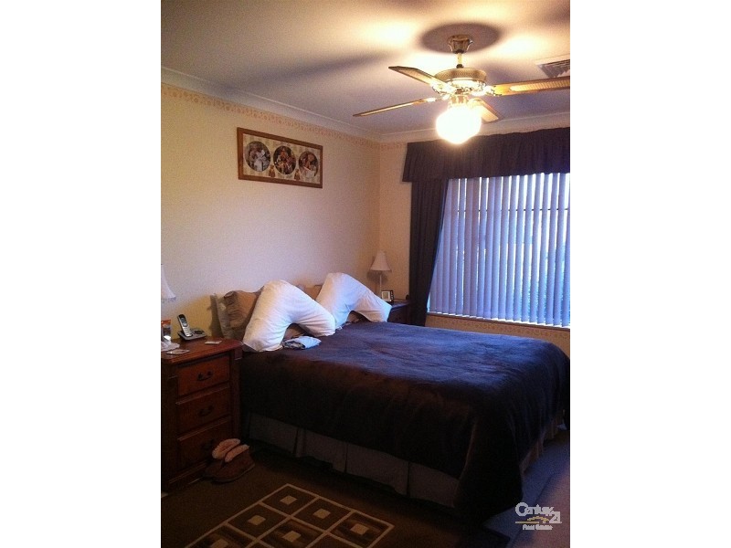 11 Bonnydoon Court, Cooloongup WA 6168