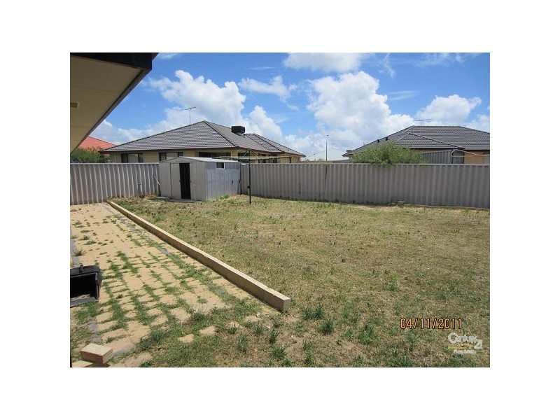 42 Tryall Avenue, Port Kennedy WA 6172