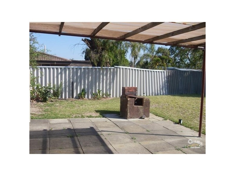 9 Waterton Way, Cooloongup WA 6168