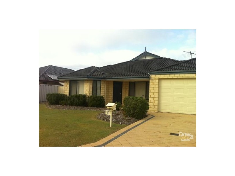 106 San Sebastian Boulevard, Port Kennedy WA 6172