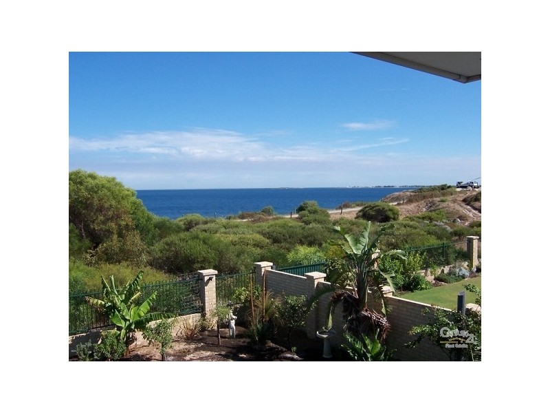 8 Cardiff Place, Warnbro WA 6169