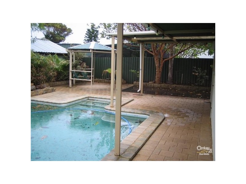 29 Charthouse Road, Safety Bay WA 6169