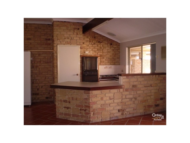 599 Safety Bay Road, Waikiki WA 6169