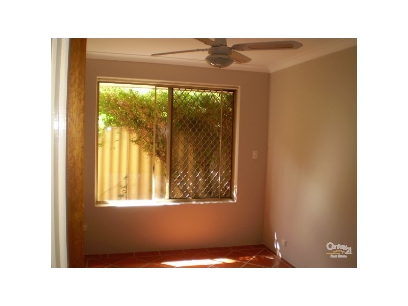 599 Safety Bay Road, Waikiki WA 6169
