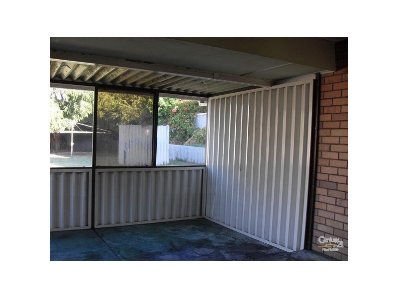 13 Julia Street, Safety Bay WA 6169