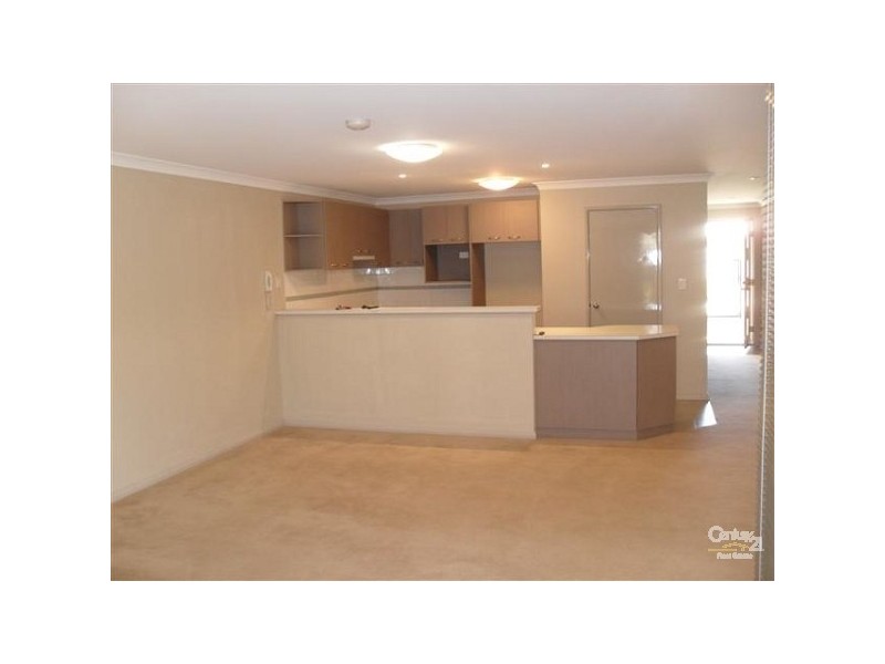 13/36 Epsilon Drive, Rockingham WA 6168