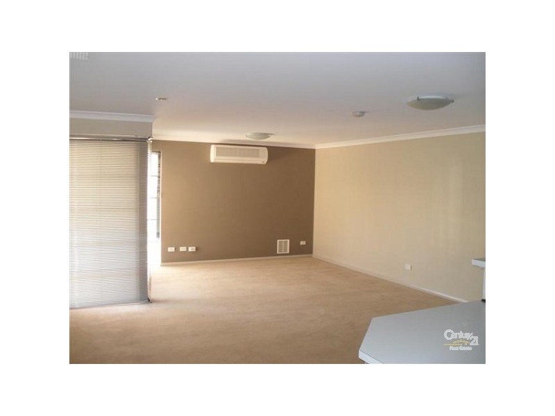 13/36 Epsilon Drive, Rockingham WA 6168