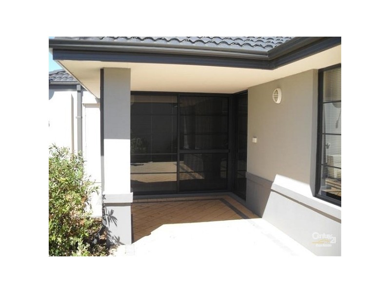 13/36 Epsilon Drive, Rockingham WA 6168