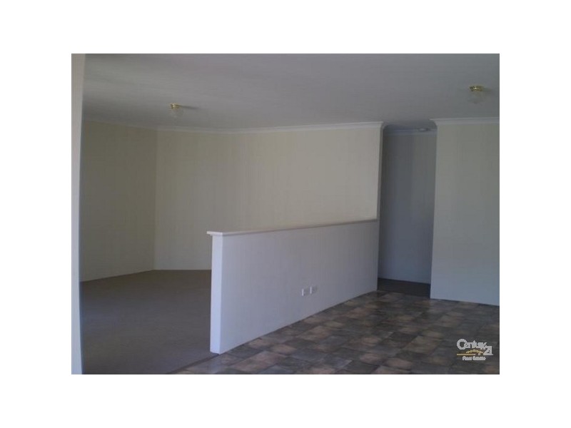 28 Morfontaine Parade, Port Kennedy WA 6172