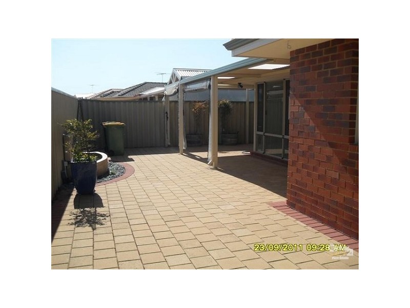 10/5 Saint Maxime Avenue, Port Kennedy WA 6172