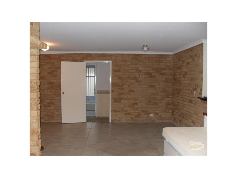 11 Minigwal Loop, Waikiki WA 6169
