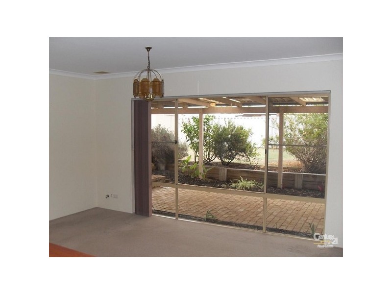 11 Minigwal Loop, Waikiki WA 6169
