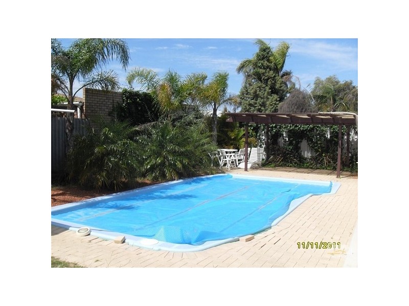 29 Hartland Way, Warnbro WA 6169