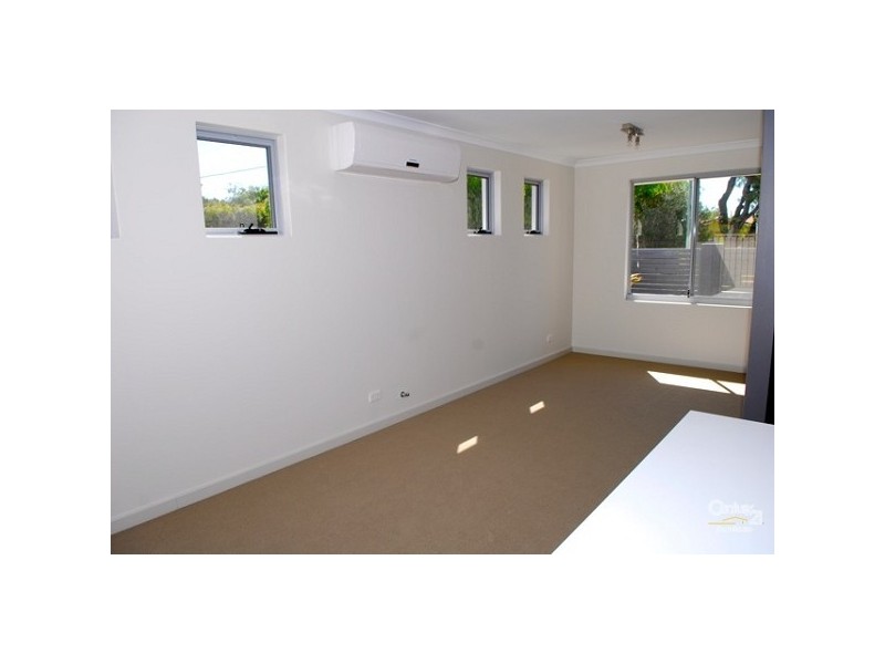 137a Kent Street, Rockingham WA 6168