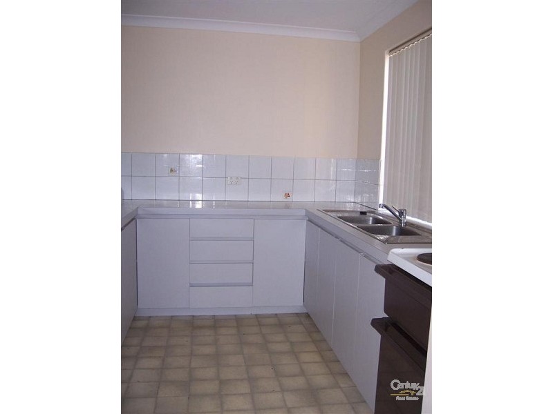 12/8 Ashford Avenue, Rockingham WA 6168