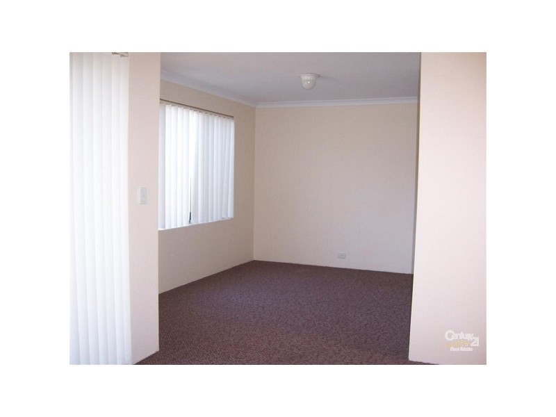 12/8 Ashford Avenue, Rockingham WA 6168