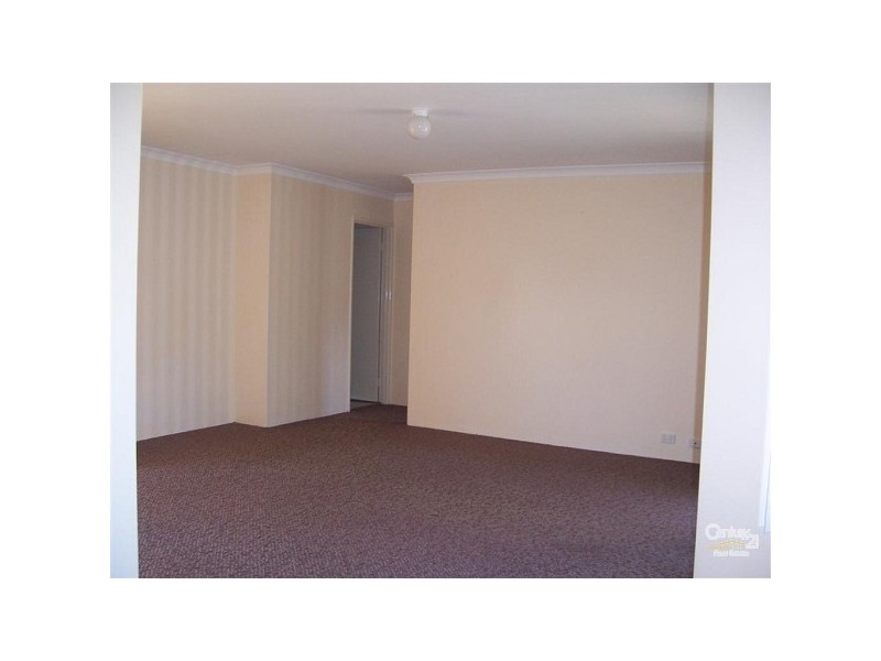 12/8 Ashford Avenue, Rockingham WA 6168