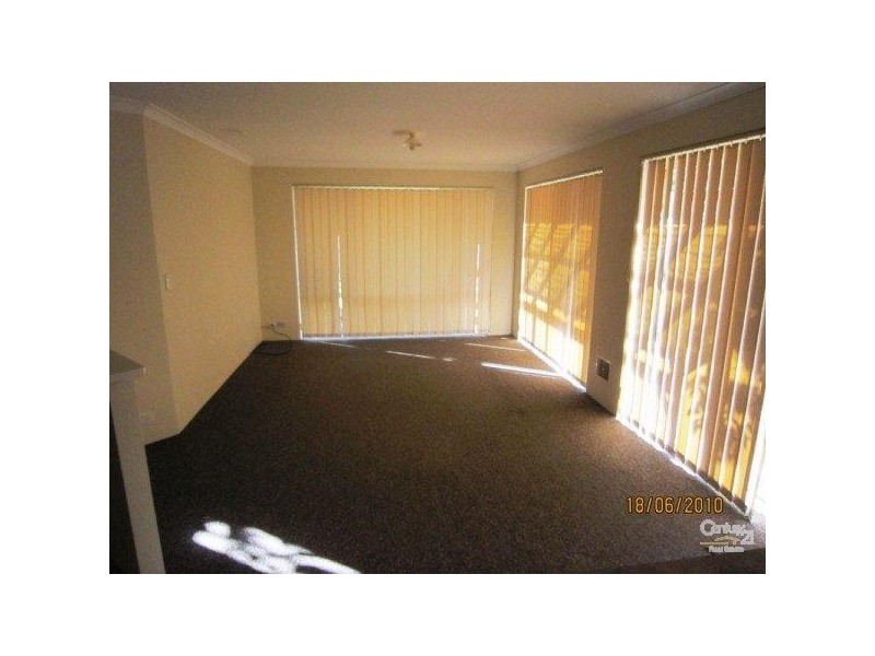 49 Silvertop Circle, Warnbro WA 6169