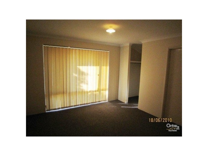 49 Silvertop Circle, Warnbro WA 6169