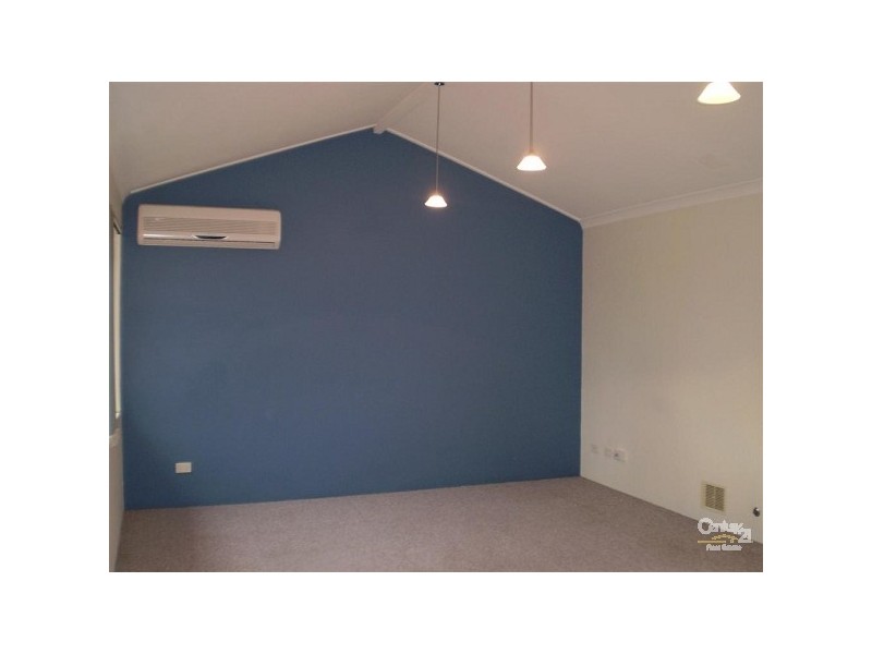 4/112 Parkin Street, Rockingham WA 6168